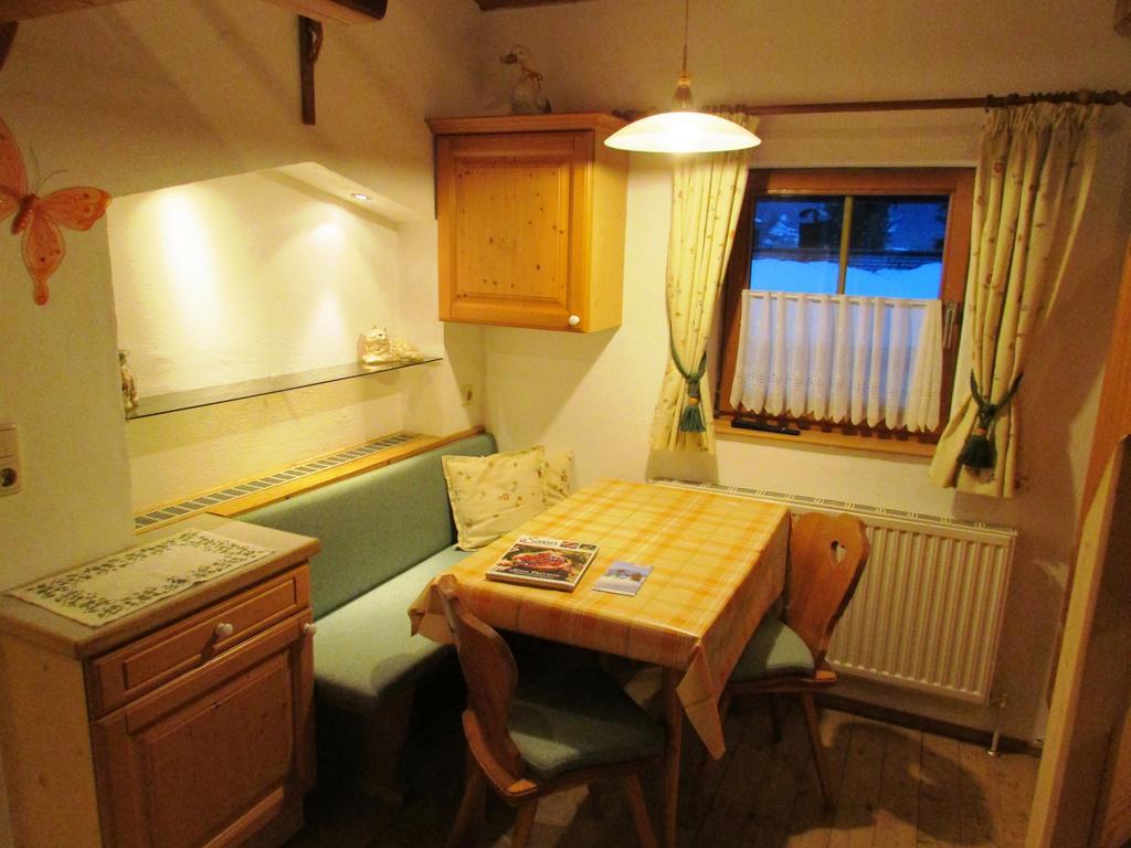 Apartment Landhaus Muehlau In Tirol ايربفيندورف الغرفة الصورة